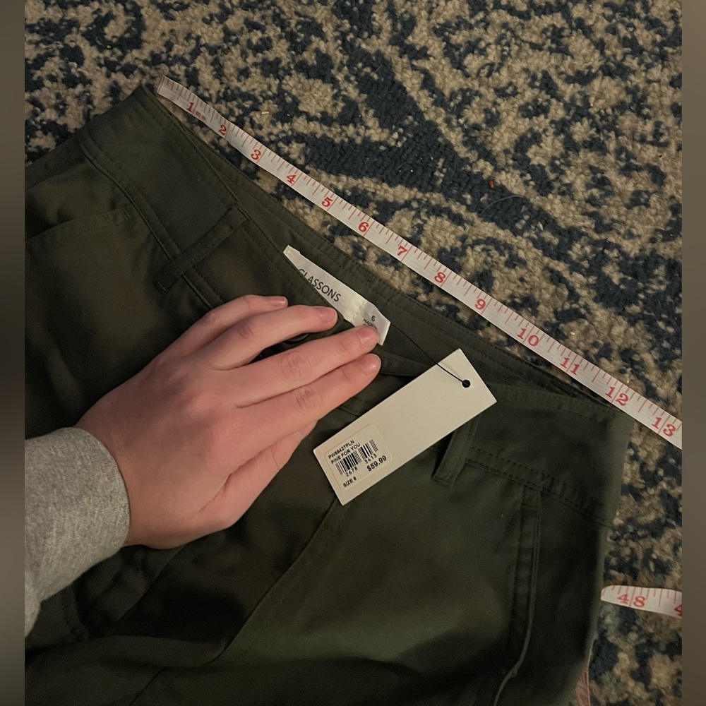 NWT Glassons Pine For You Pants in Green
